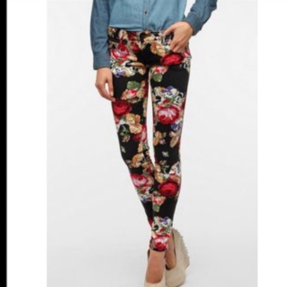 Urban Outfitters BDG twig floral print mid rise